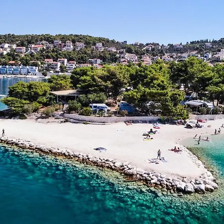 Kamp Rozac Holiday park Trogir