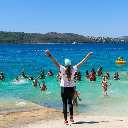 Kamp Rozac Holiday park 3*