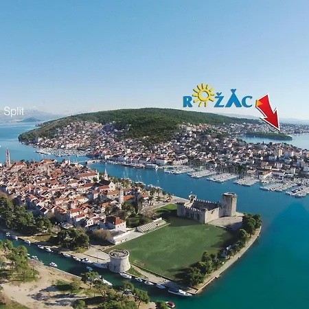 Πάρκο διακοπών Kamp Rozac 3*