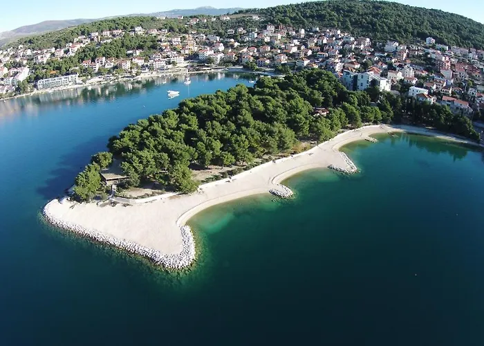 Kamp Rozac Πάρκο διακοπών 3*