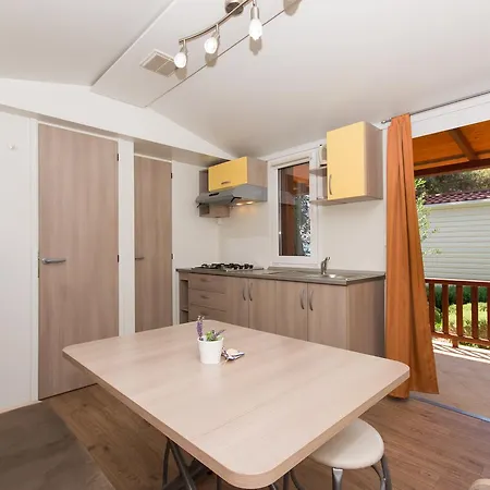 Kamp Rozac Village de vacances Trogir