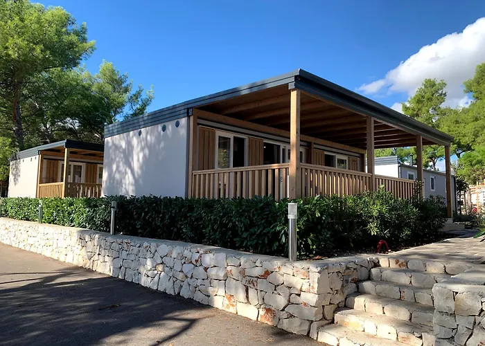 Kamp Rozac 3* Трогир